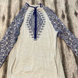 Athleta 1/4 zip Royal and Gray Sweater XL